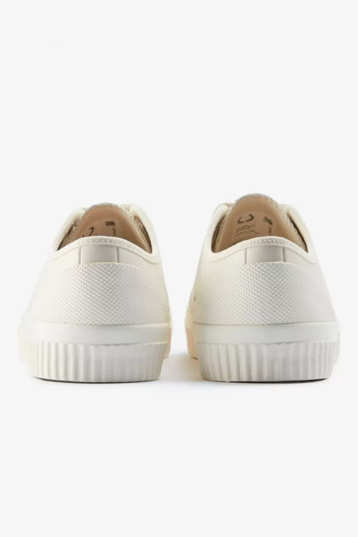 Fred Perry Hughes Low Men’s Plimsolls Light Beige Shaded Cobalt | SLBVZ6501